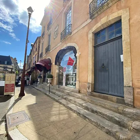 Vieux-mans - Votre Au Coeur Historique